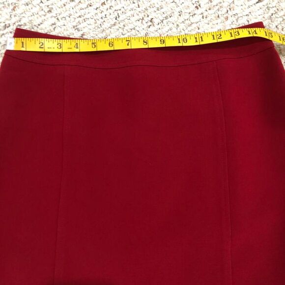 Studio Tahari Red Skirt with Kick Pleats in Back Size 8 - Picture 6 of 11